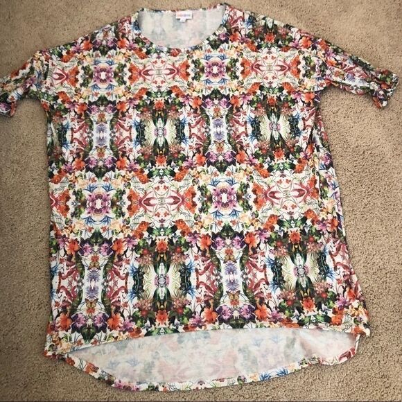 LuLaRoe Tops - LuLaRoe floral patterned Irma